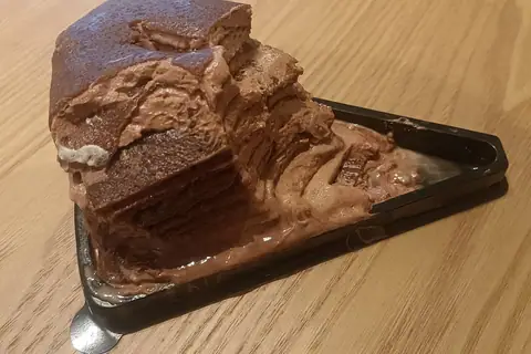 P H Bakery photo 4